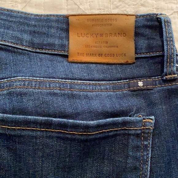 Lucky Brand Jeans - Picture 3 of 4